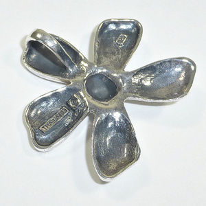 Silpada Jewelry - Silpada Sterling Silver Flower Pendant S1101 Silpada Jewelry - Silpada Sterling Silver Flower Pendant S1101